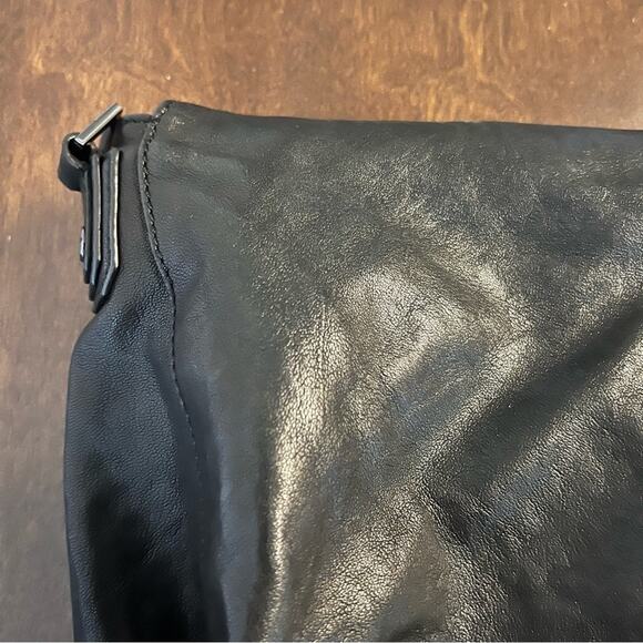 Alice + Olivia Large Leather Black Messenger Style Purse Bag - Picture 8 of 13
